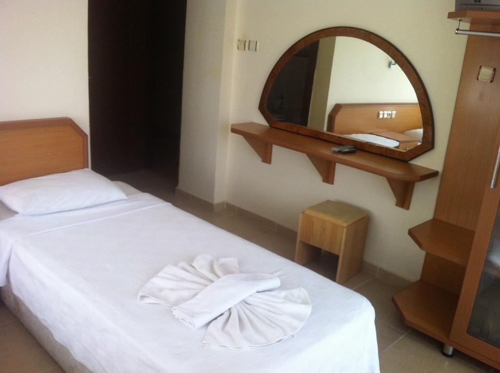 Besik Hotel Fethiye Ngoại thất bức ảnh